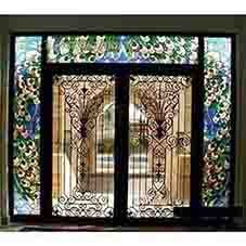 زجاج فني مخصص