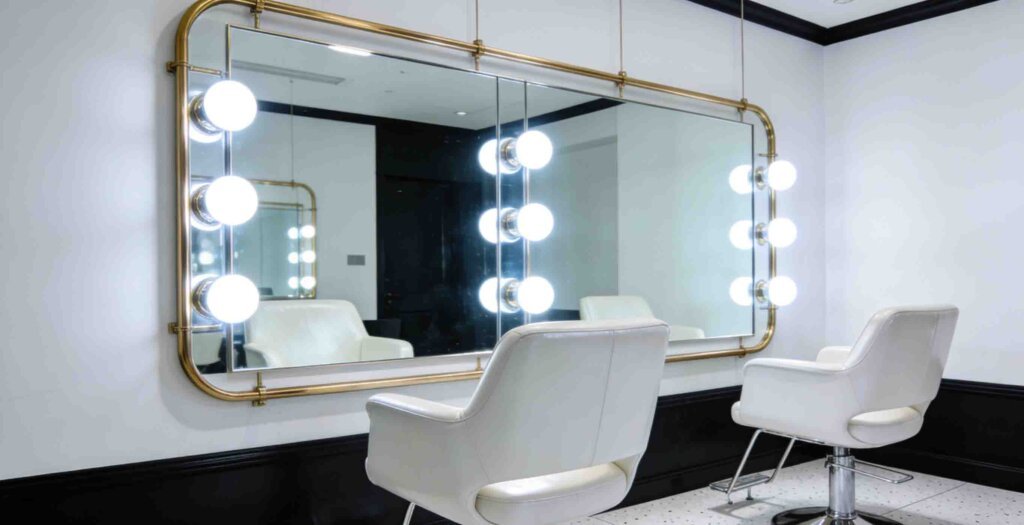 salon mirror